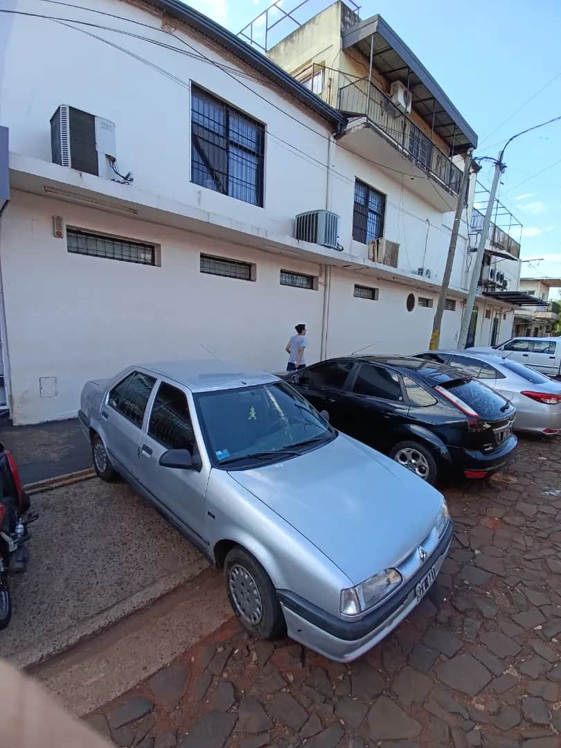 RENAULT R 19 - Vista principal