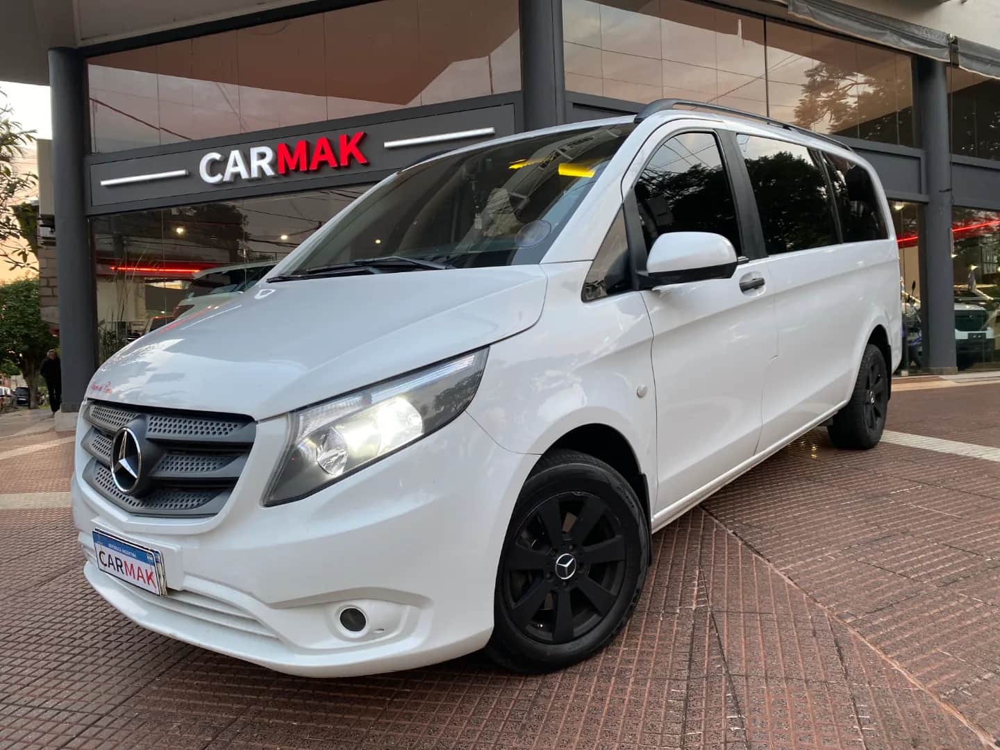 MERCEDES BENZ VITO 111 - Vista principal