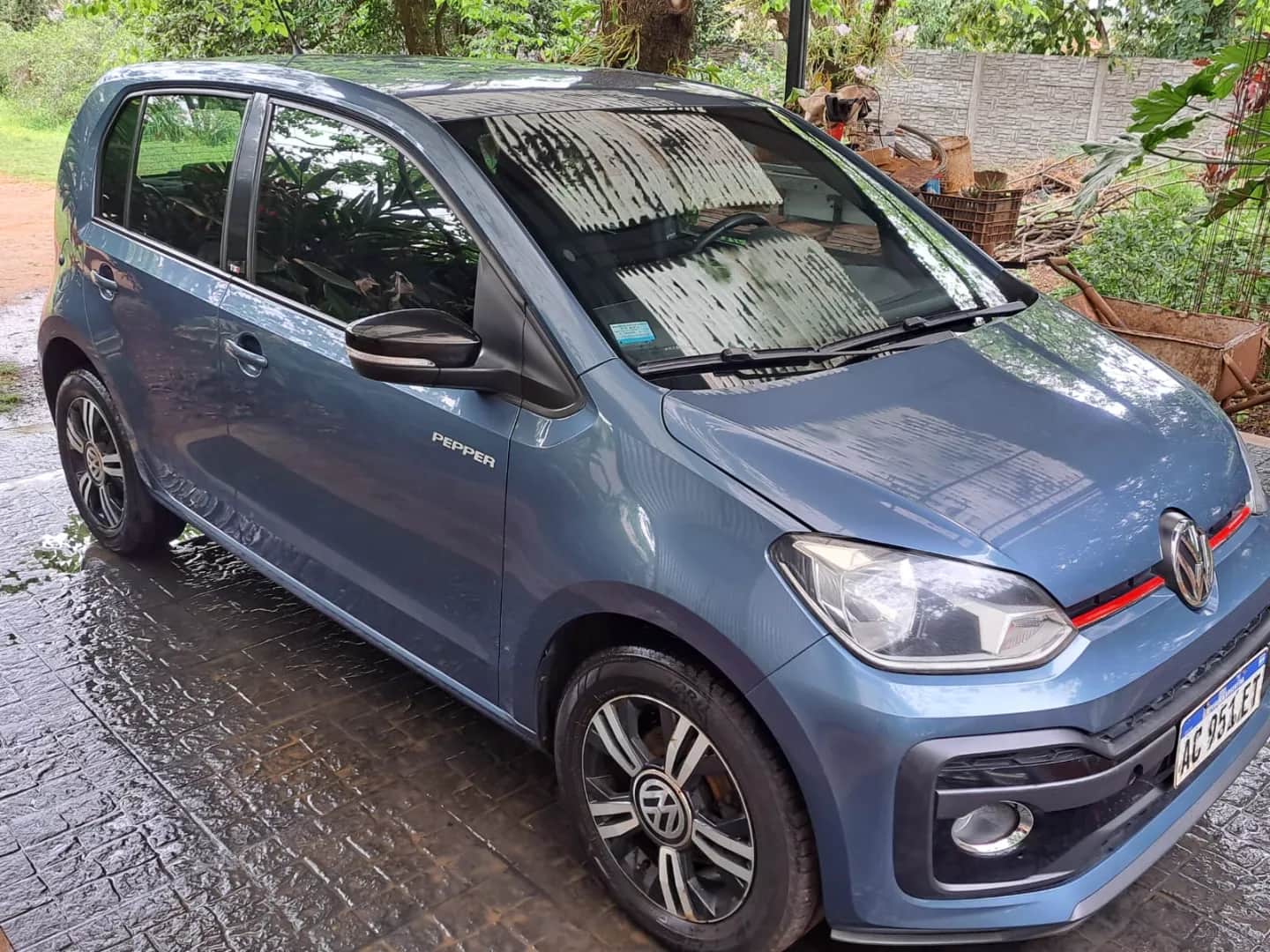 VOLKSWAGEN UP - Vista principal