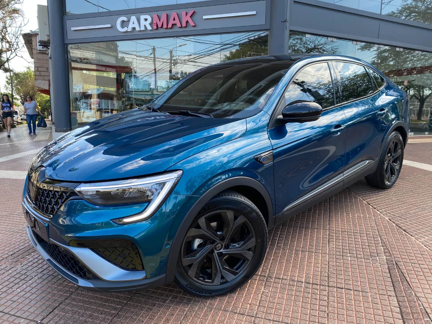 RENAULT ARKANA E-TECH - Vista principal