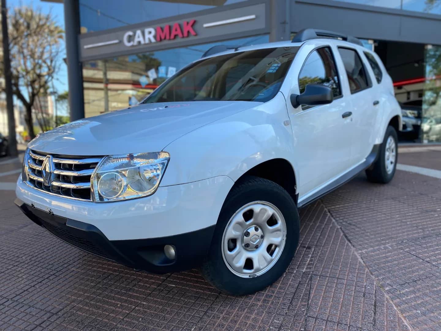 RENAULT DUSTER - Vista principal