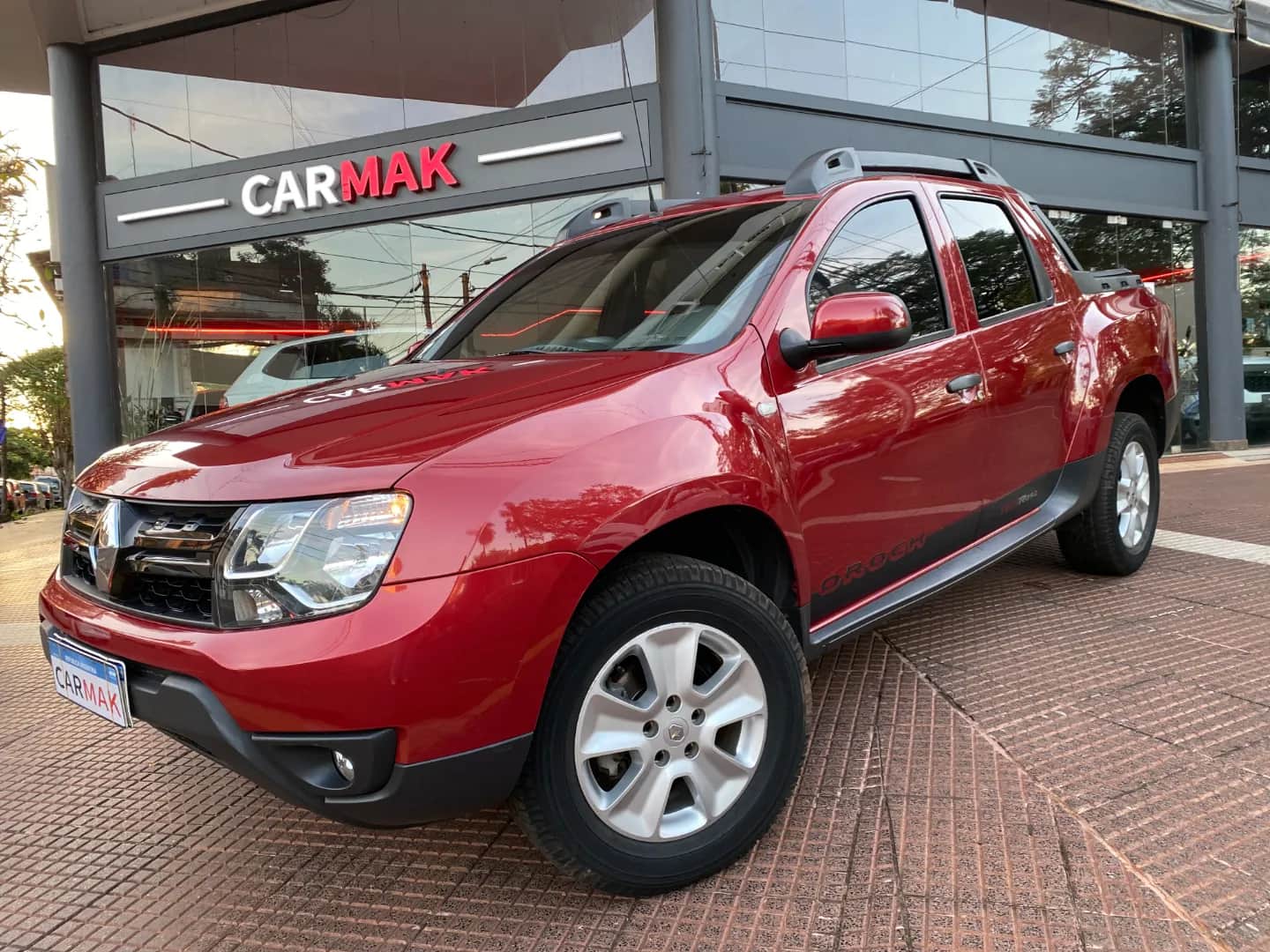 RENAULT DUSTER OROCH PICK - UP - Vista principal