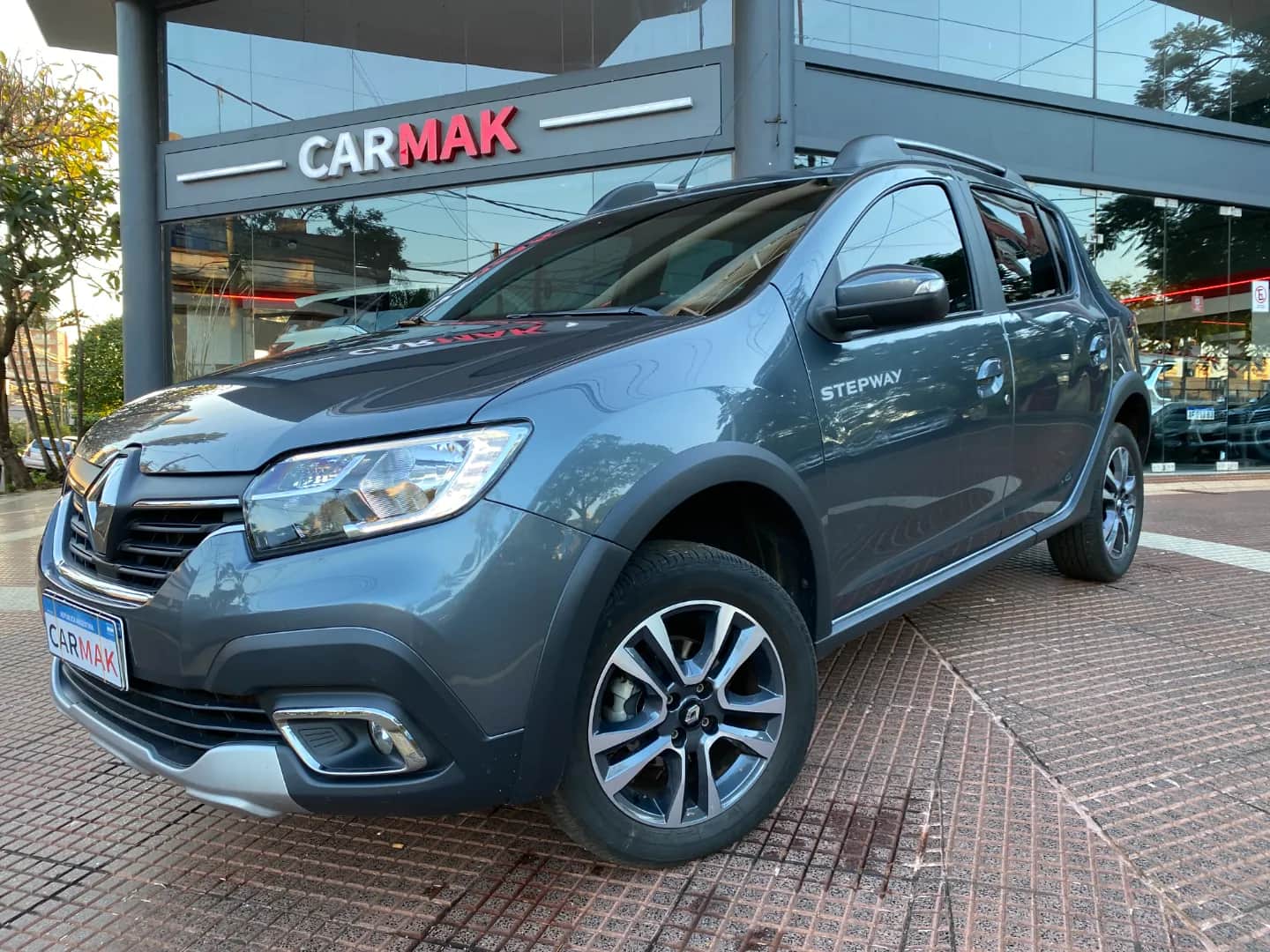 RENAULT SANDERO STEPWAY - Vista principal