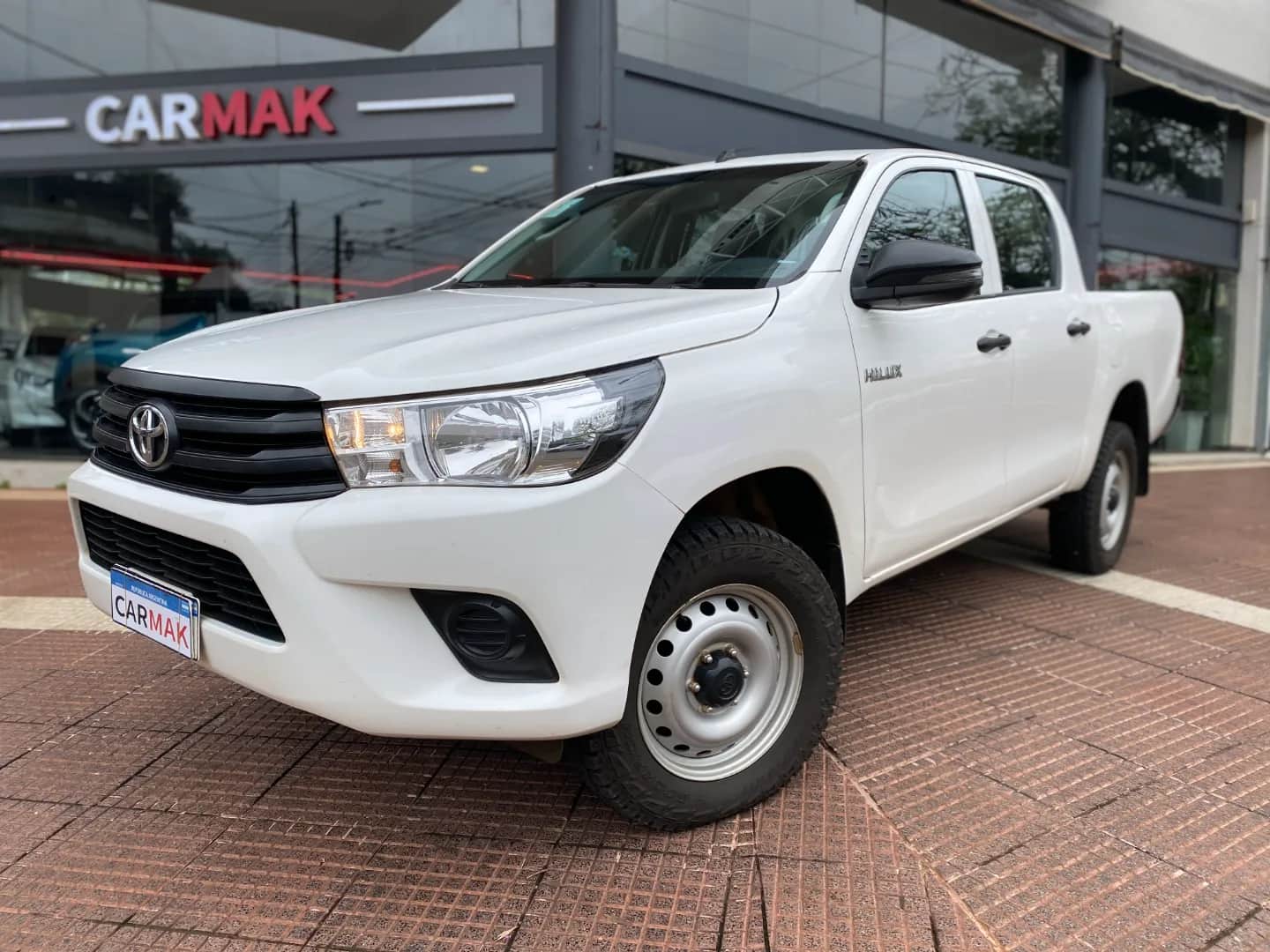 TOYOTA HILUX - Vista principal