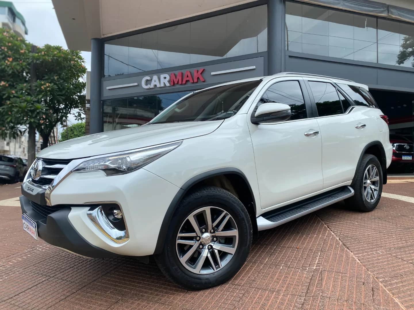 TOYOTA SW4 - Vista principal