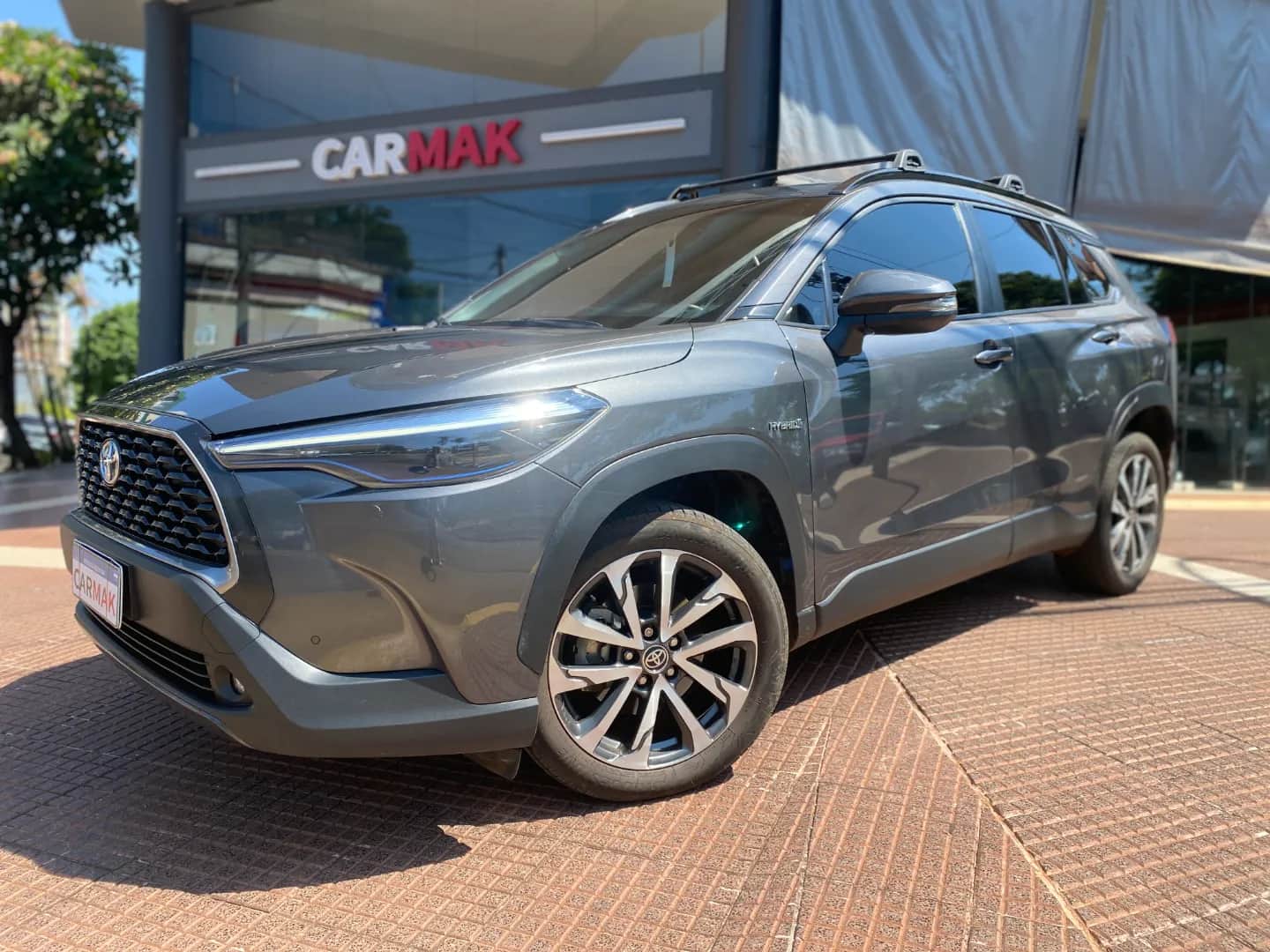 TOYOTA COROLLA CROSS - Vista principal