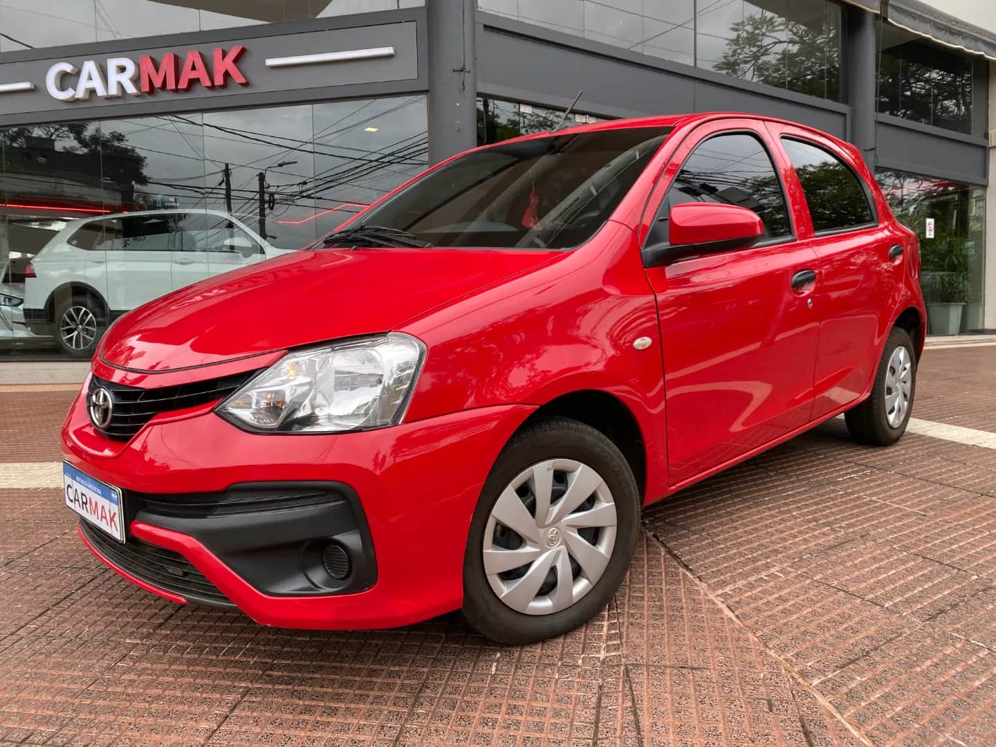 TOYOTA ETIOS - Vista principal
