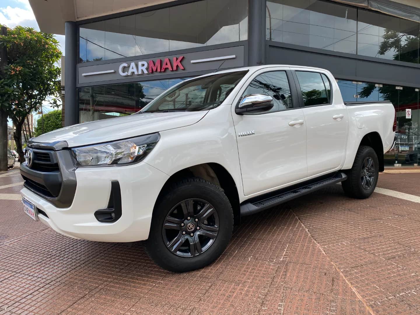 TOYOTA HILUX - Vista principal