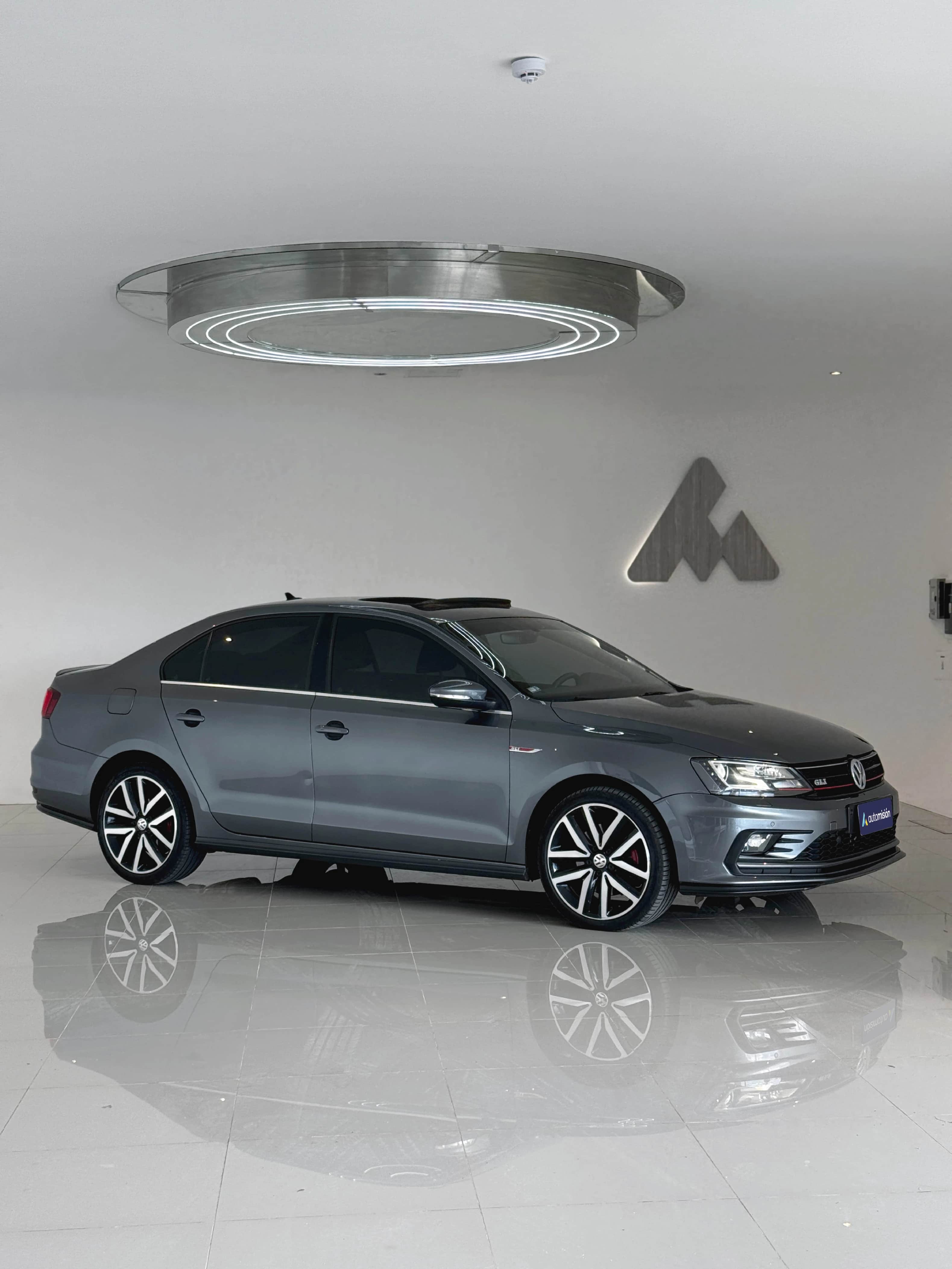 VOLKSWAGEN VOLKSWAGEN - Vista principal