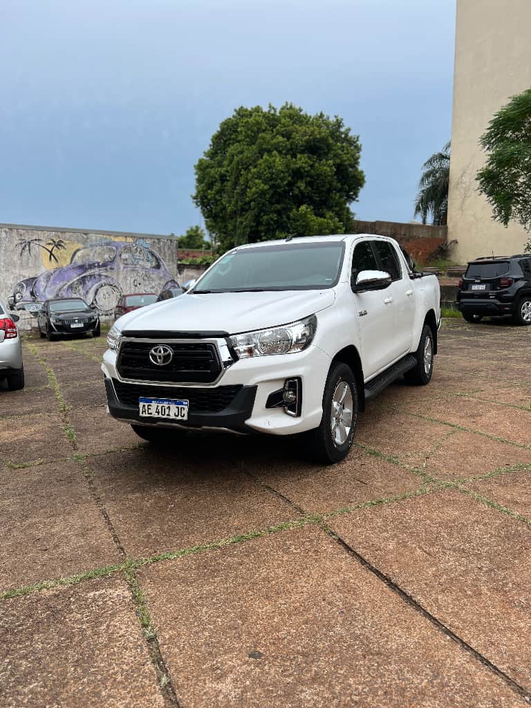 TOYOTA LAND CRUISER PRADO - Vista principal