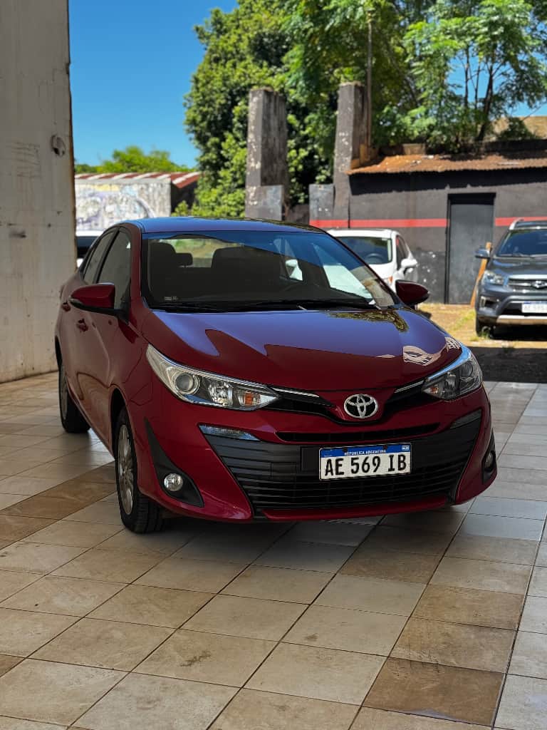 TOYOTA YARIS - Vista principal