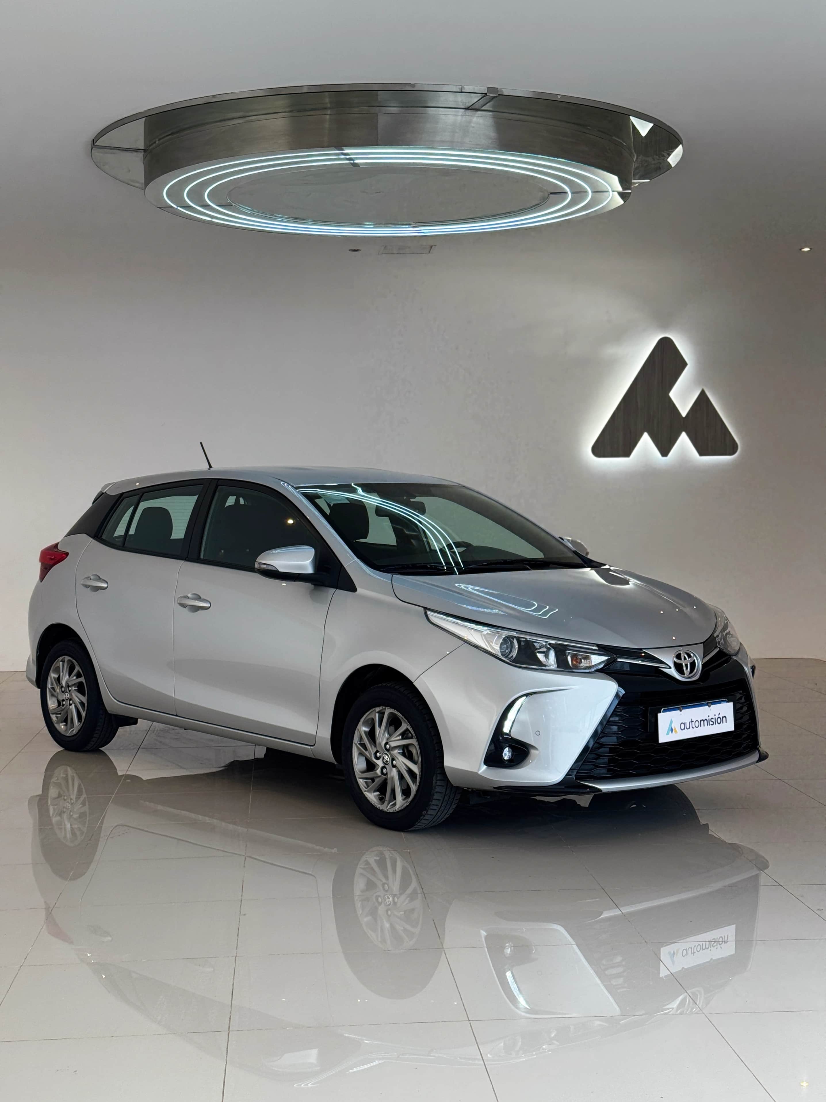 TOYOTA YARIS - Vista principal