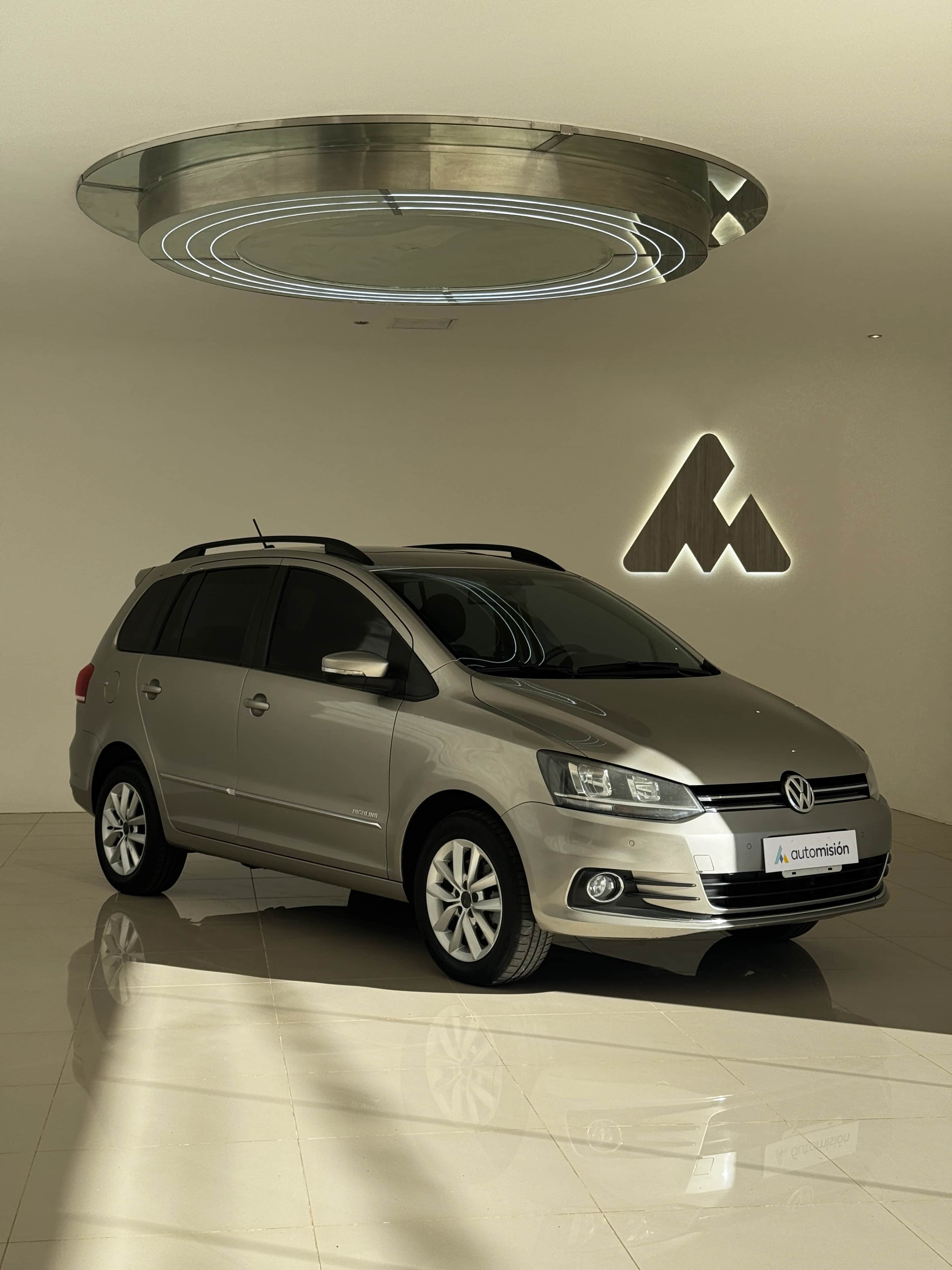VOLKSWAGEN SURAN - Vista principal
