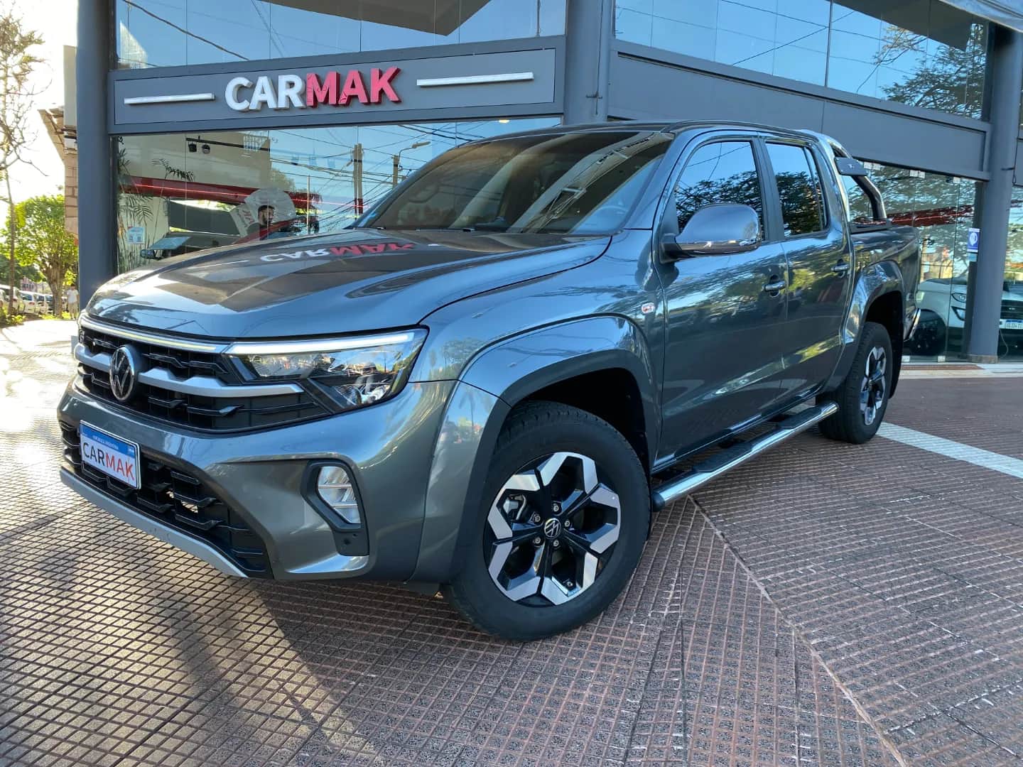 VOLKSWAGEN AMAROK PICK - UP - Vista principal