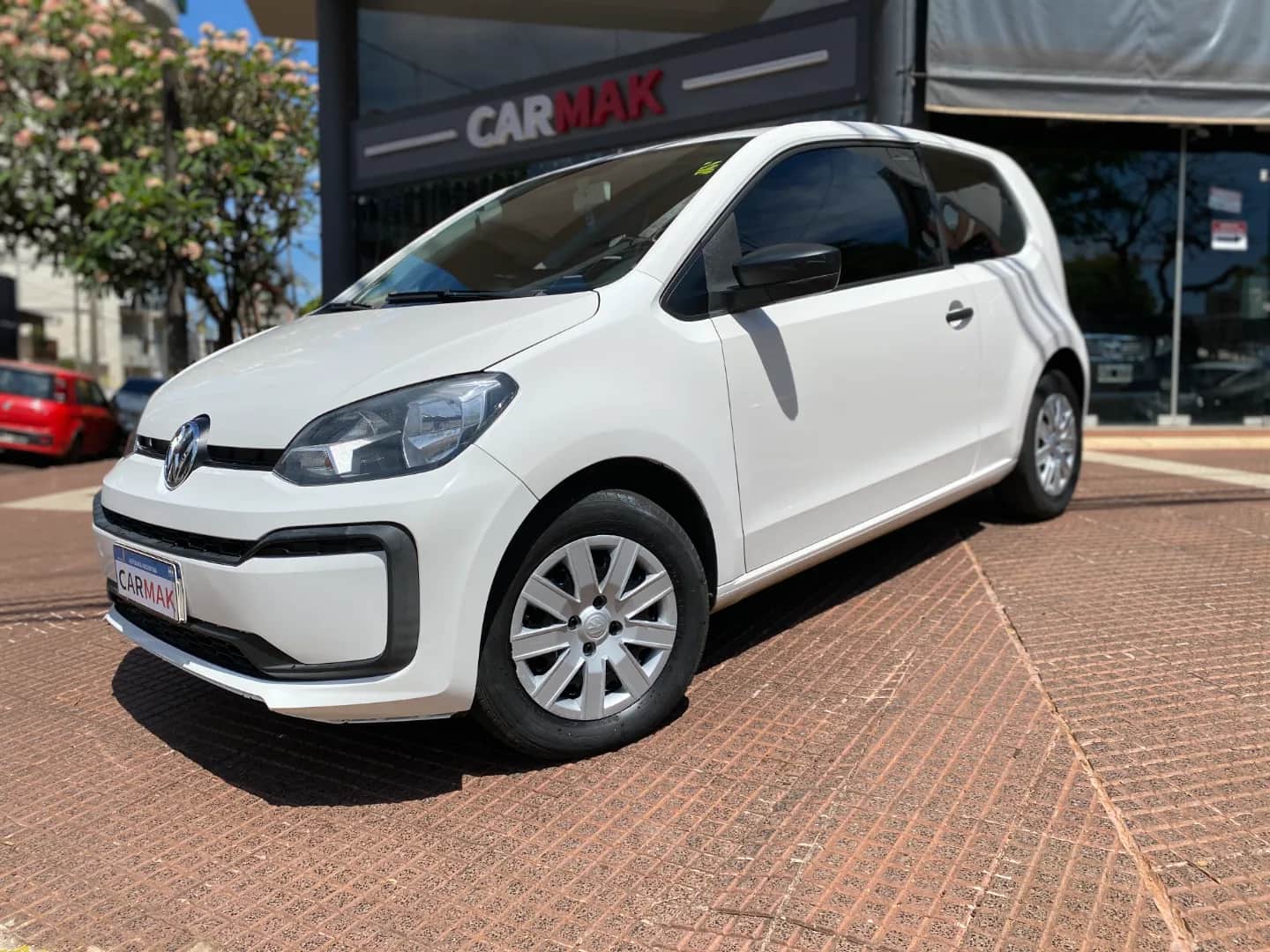 VOLKSWAGEN UP - Vista principal