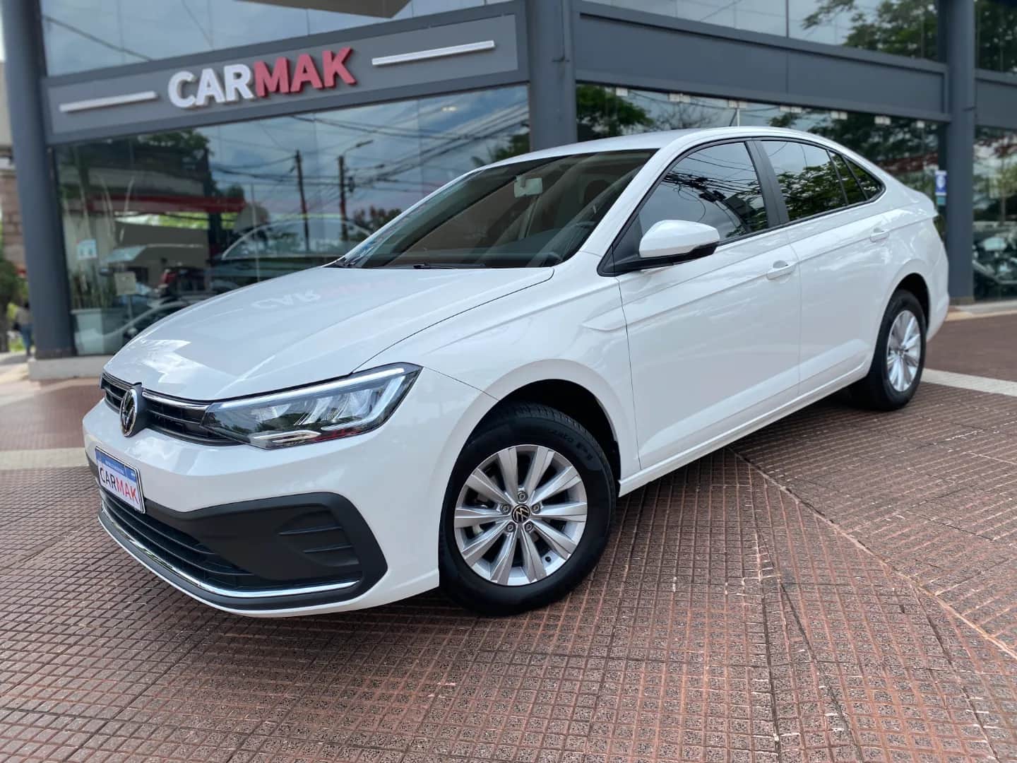 VOLKSWAGEN VIRTUS - Vista principal